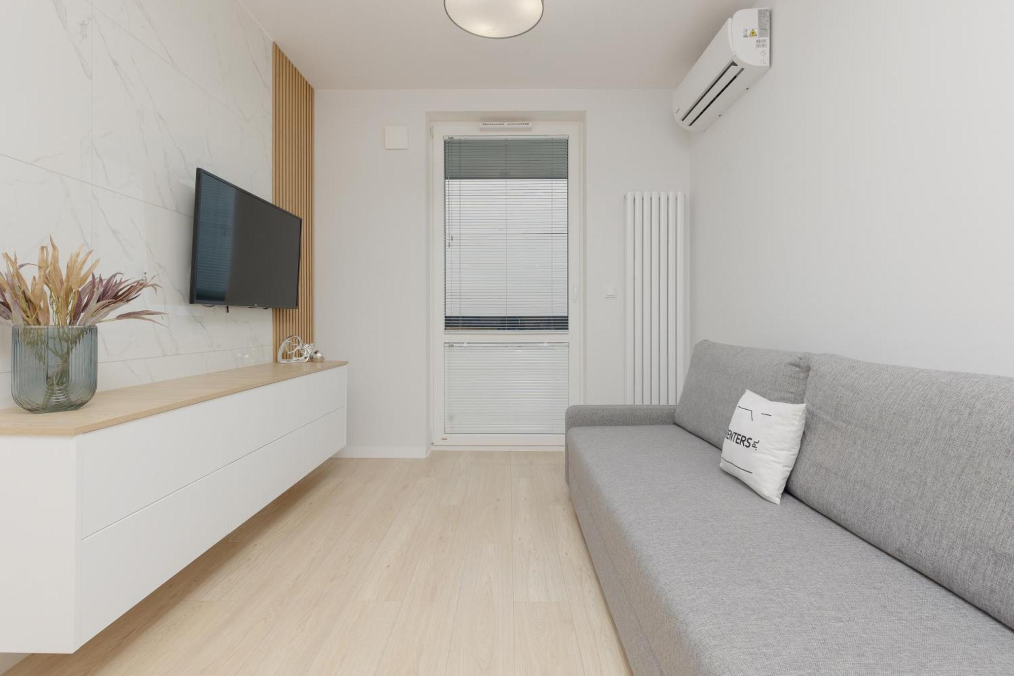 ורשה Modern Apartment With Balcony Near Aleje Jerozolimskie By Noclegi Renters מראה חיצוני תמונה
