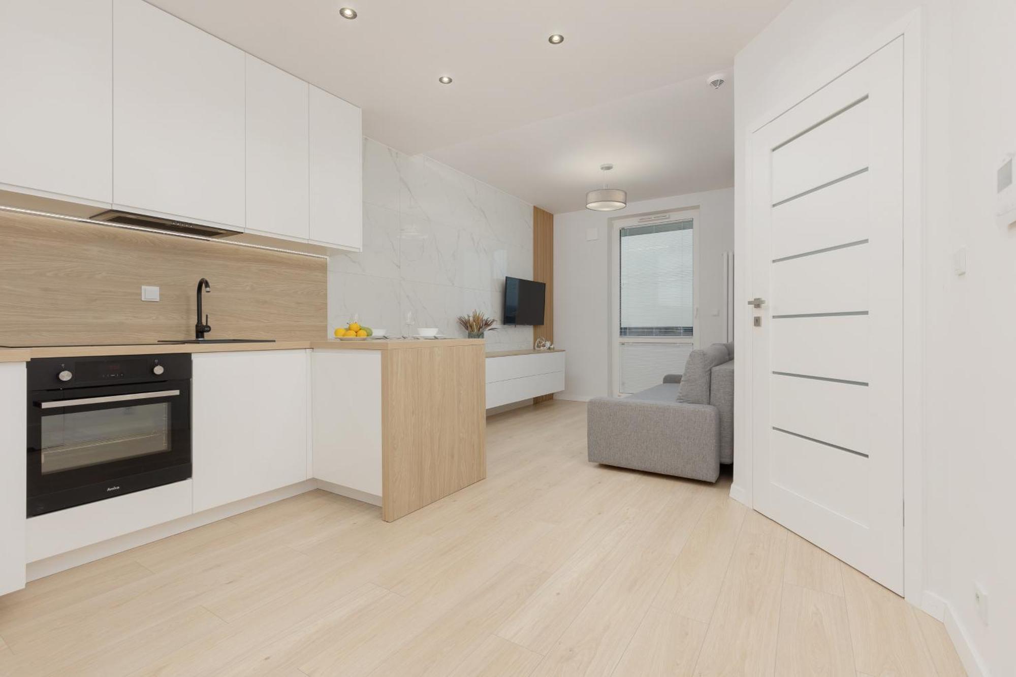 ורשה Modern Apartment With Balcony Near Aleje Jerozolimskie By Noclegi Renters מראה חיצוני תמונה